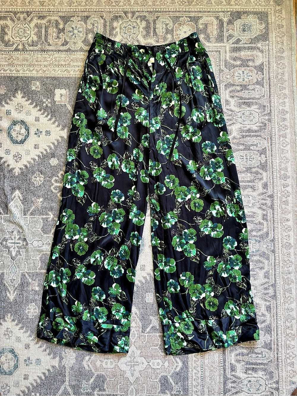 Anthropologie’s elevenparis Wide Leg Floral Pants in Black & Green Size 4 Like N